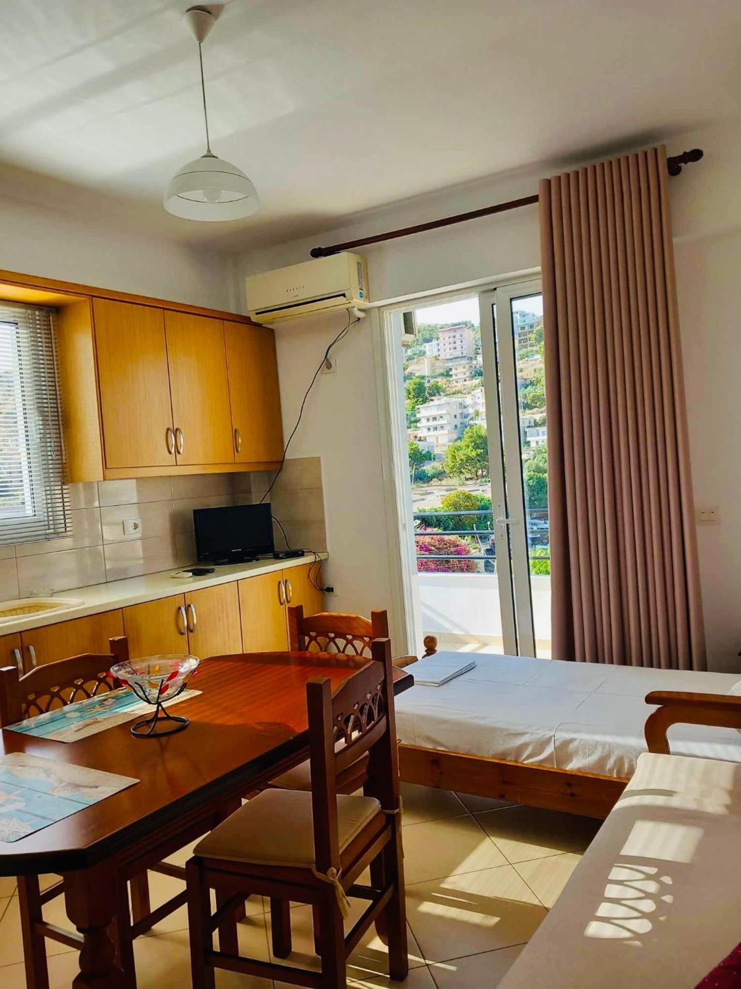 Caldera Vista Apartaments Sarandë Buitenkant foto